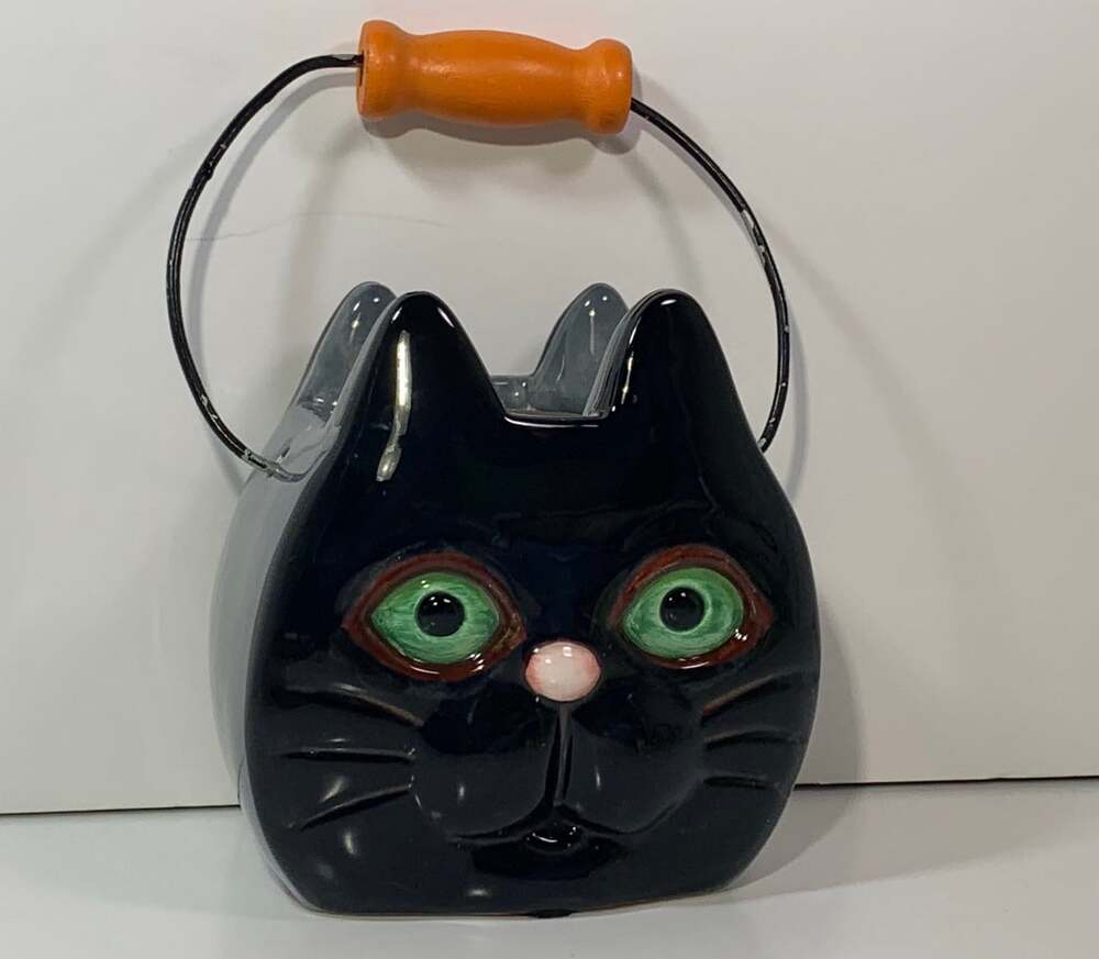 Black Cat Green Eyes  Halloween ceramic planter basket/vase decor